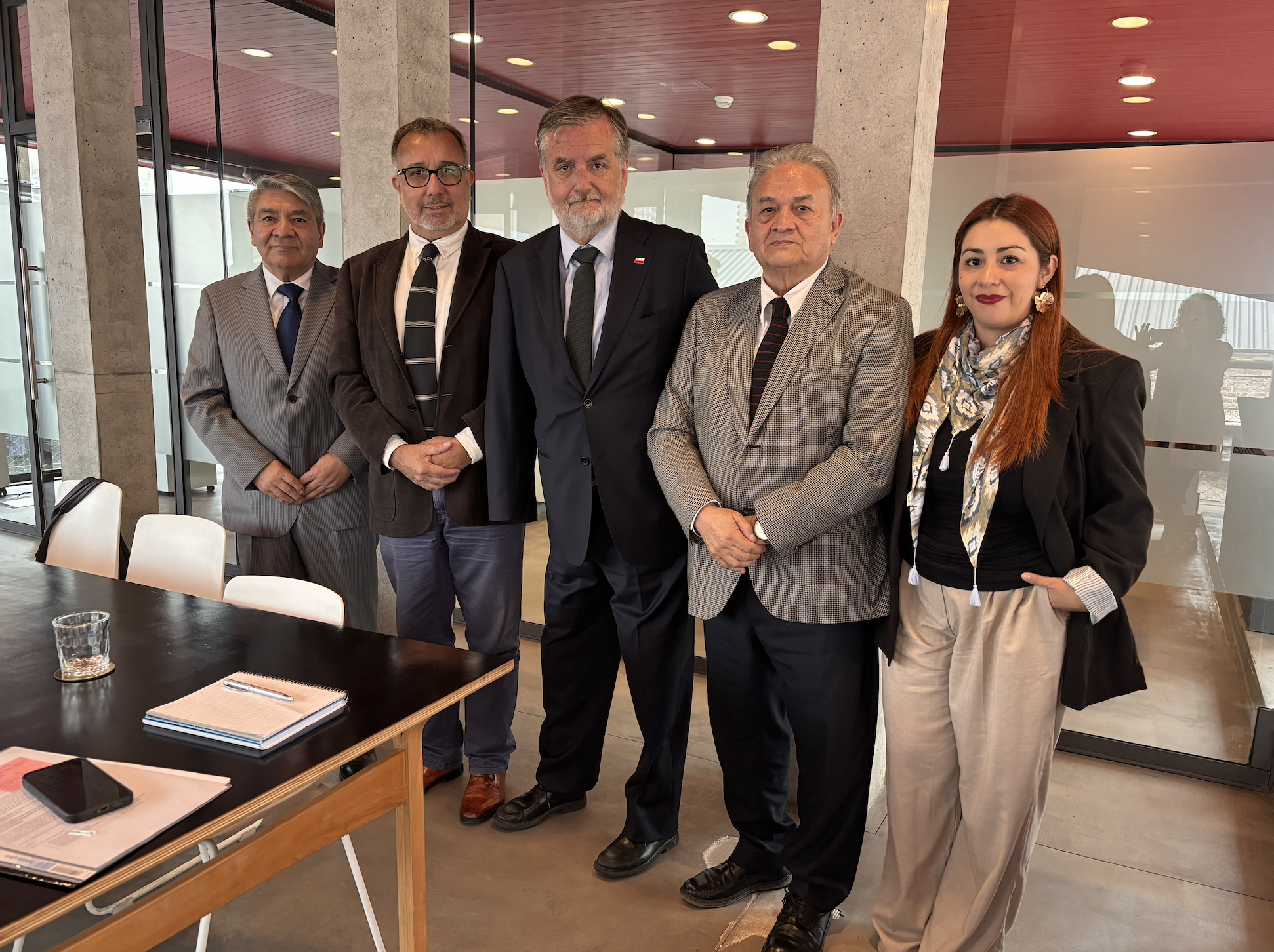 Cámara Chilena del Libro sostuvo audiencia con el ministro de las Culturas